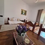 Mermaid Vlore Hotell